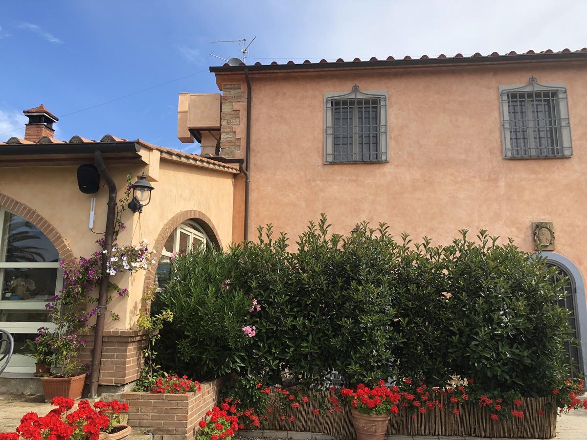 La Locanda Della Vecchia Hosteria Gavorrano Bagian luar foto